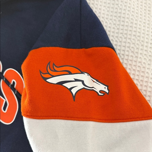 Women’s Broncos Navy & Orange Pullover Hoodie Sweatshirt - 2X - Picture 3 of 6
